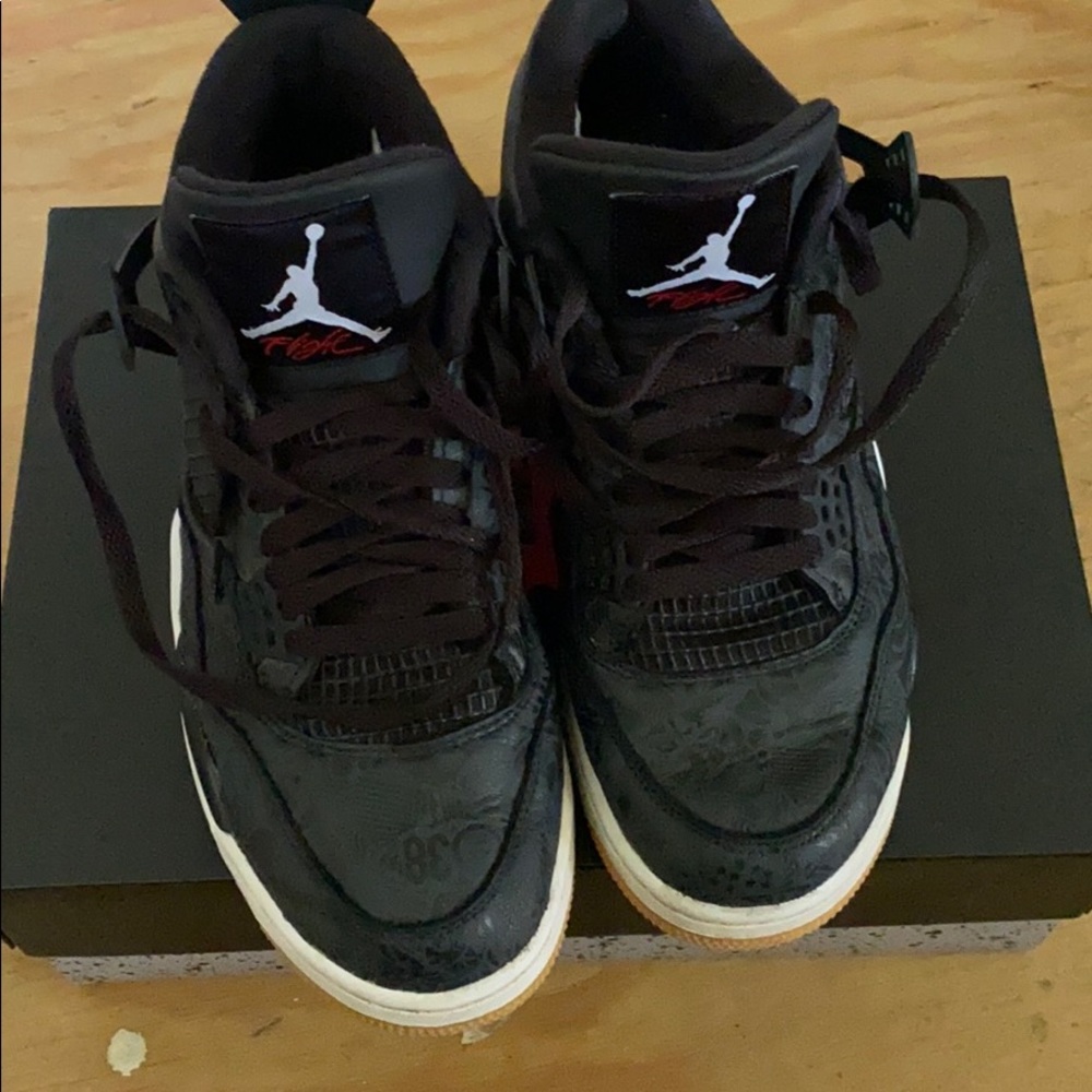 Nike Jordan Retro 4 Size 8.5